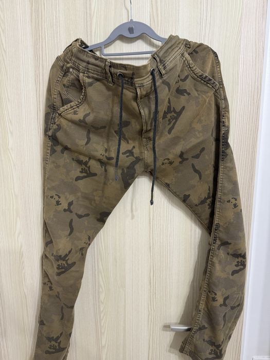 Pantaloni Pepe Jeans