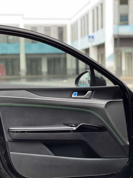 Kia k5 2023 yil GT Line qlingan