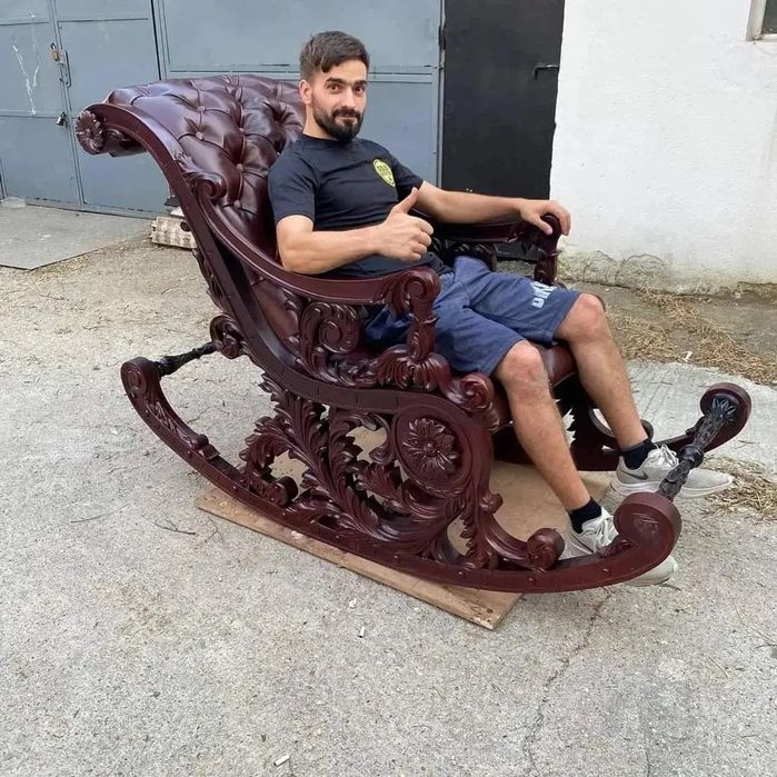 Mobilier  sculptat manual stil clasic baroc