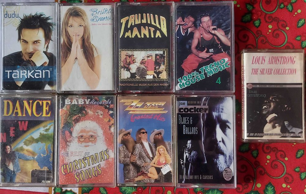 Лот 8 касетки:Britney Spears, Tarkan, Tecno, Joe Cocker и др.