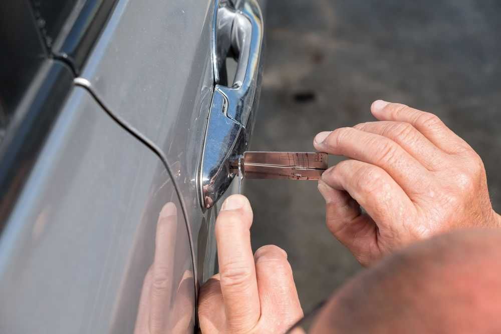 Deblocari Auto Bucuresti