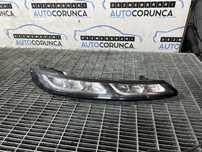 Far Dreapta Citroen C4 Cactus 2014 - 2017 SUV 4 Usi (1203) Fara xenon
