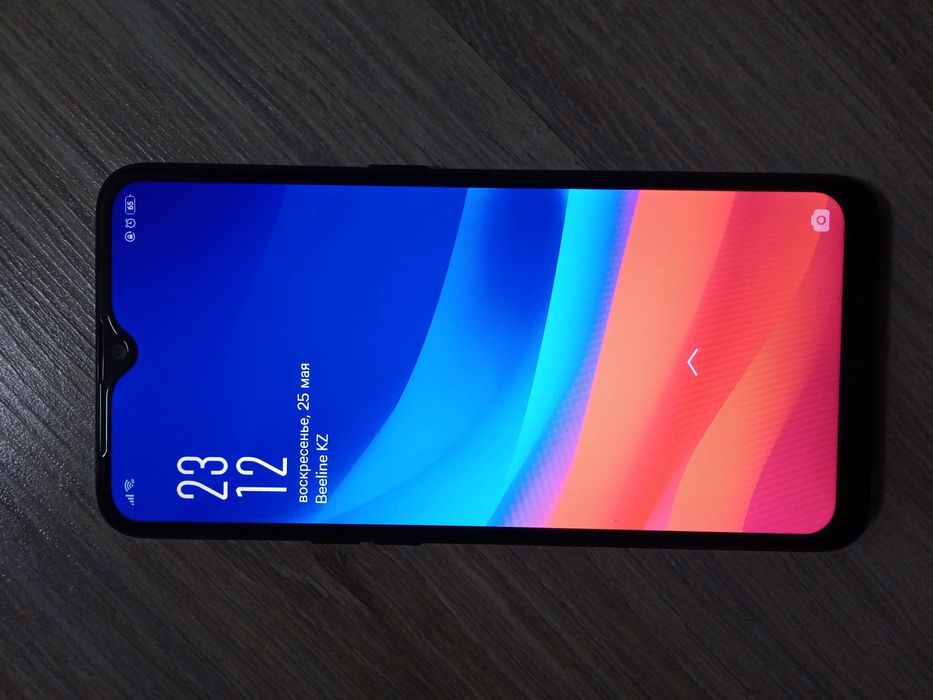 Продам два телефона по 20 тысяч