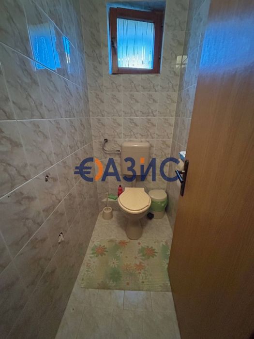 Двуетажна къща В С. Кошарица, България, 299,5 кв. м, 280 000 евро