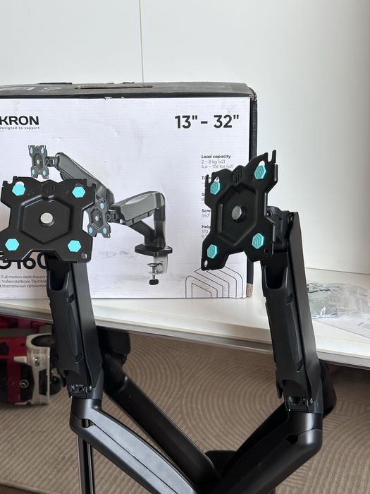 Кронштейн для монитров Onkron G160