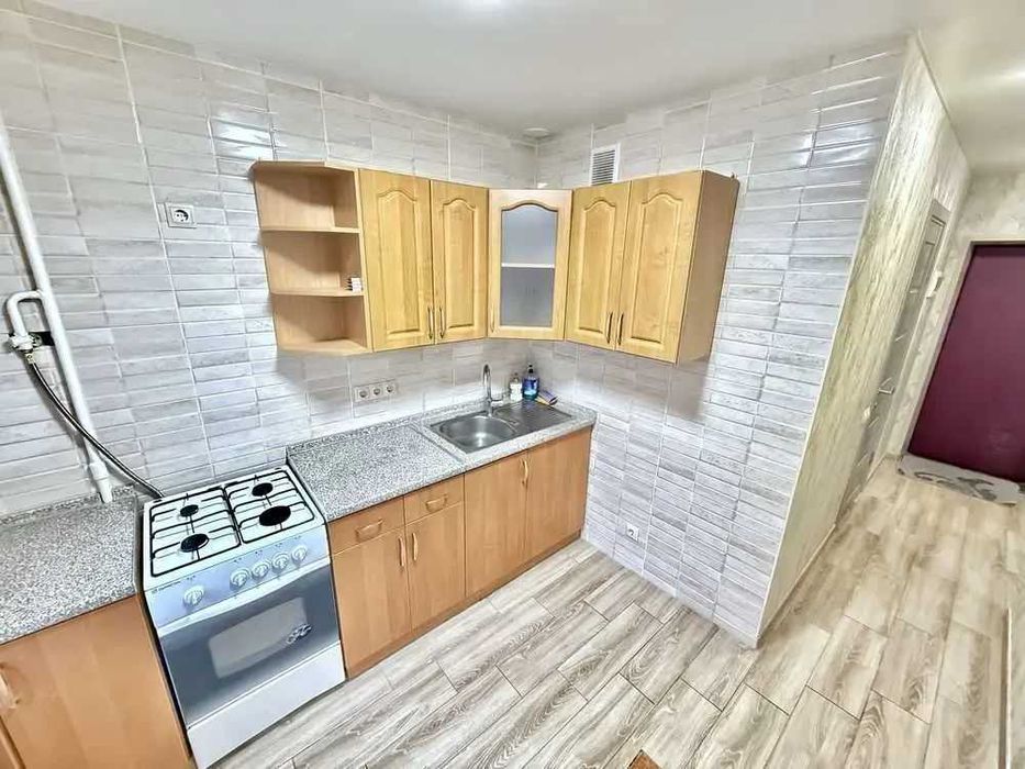 Двустаен имот в кв.Дървеница