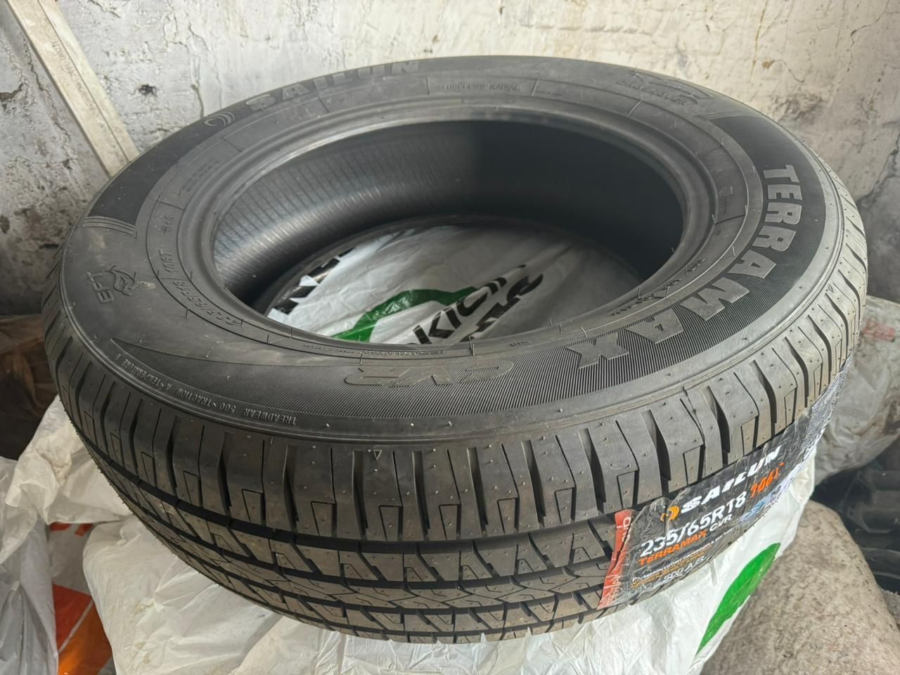 Резина 235/65 R 18