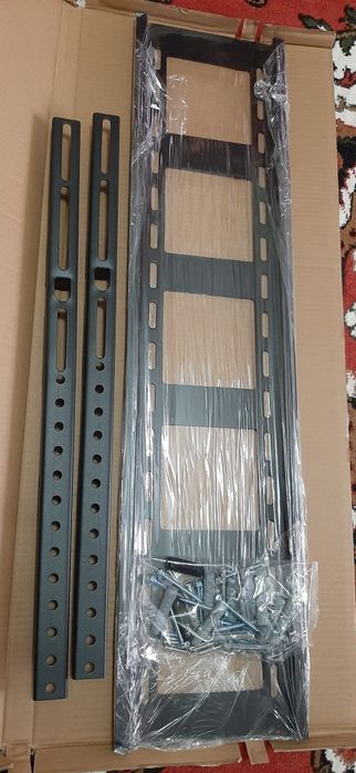 Держатель для телевизора на стенку