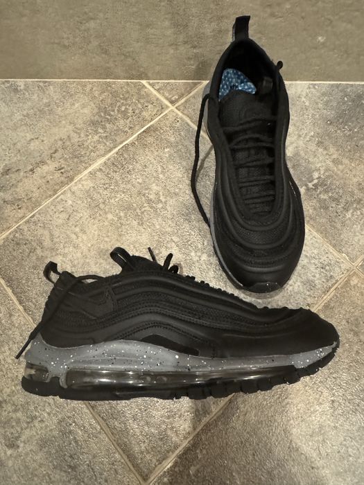 Маратонки nike 42 номер