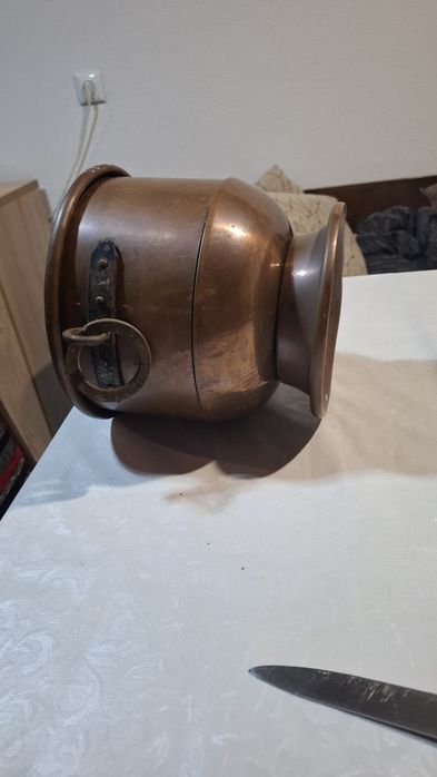 Меден съд за украса