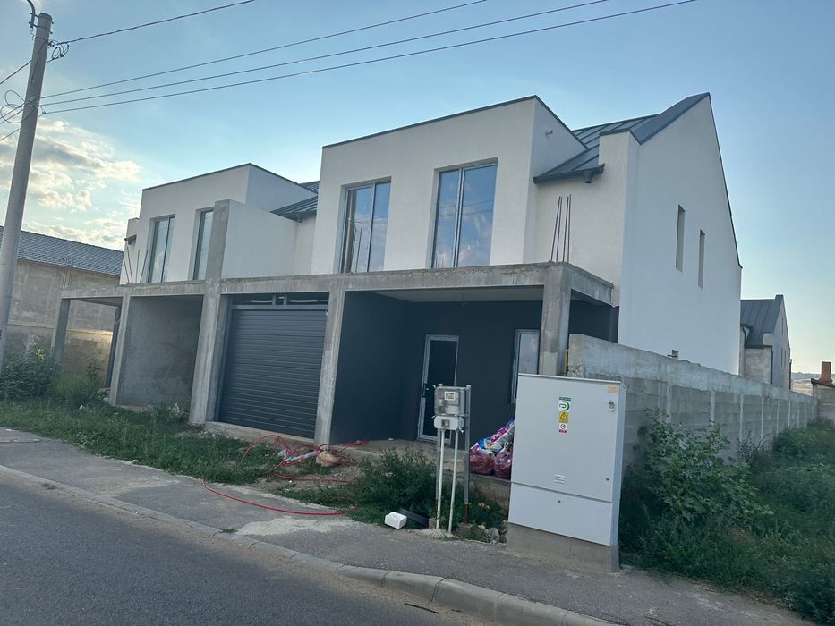 Casa Tip Duplex /Aeroport /Vasile Gionea