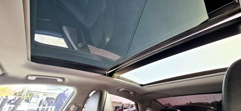 Hyundai i40 2016 years.