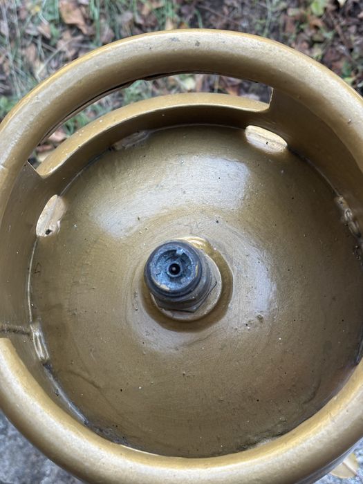 Комбинирана готварска печка Ariston G 522 + пълна газова бутилка