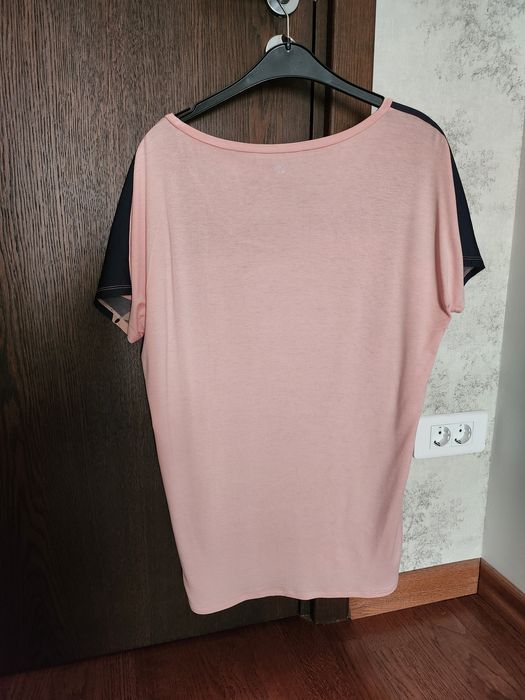 Елегантна дамска блуза на марката Max Mara