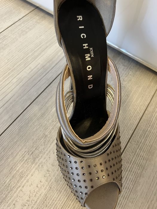 Pantofi John Richmond