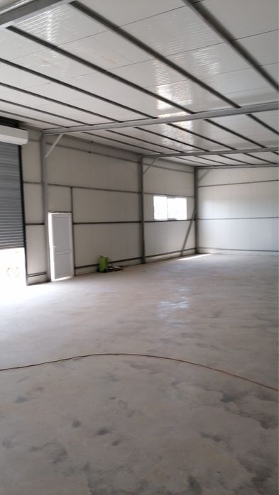 Inchiriez Hala in Chiscani  Parcare mare acces din DJ