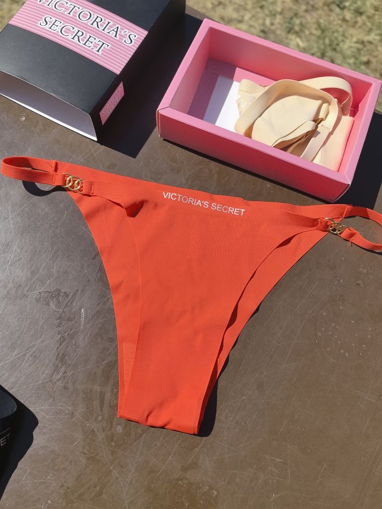 Victoria's Secret дамско бельо
