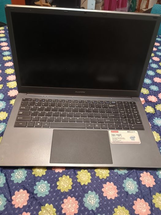 Vând laptop Allview allbook H