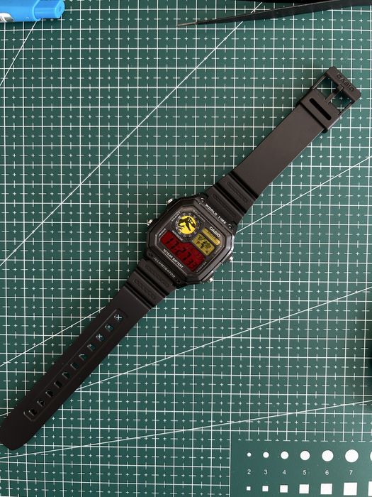 Предлагам часовници по поръчка от Модела Casio AE1200