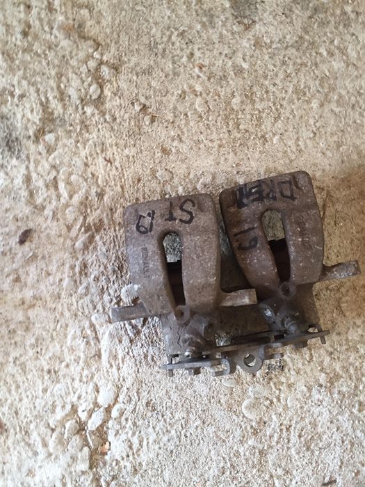 Etrieri spate megan 2 pret pe buc !!!