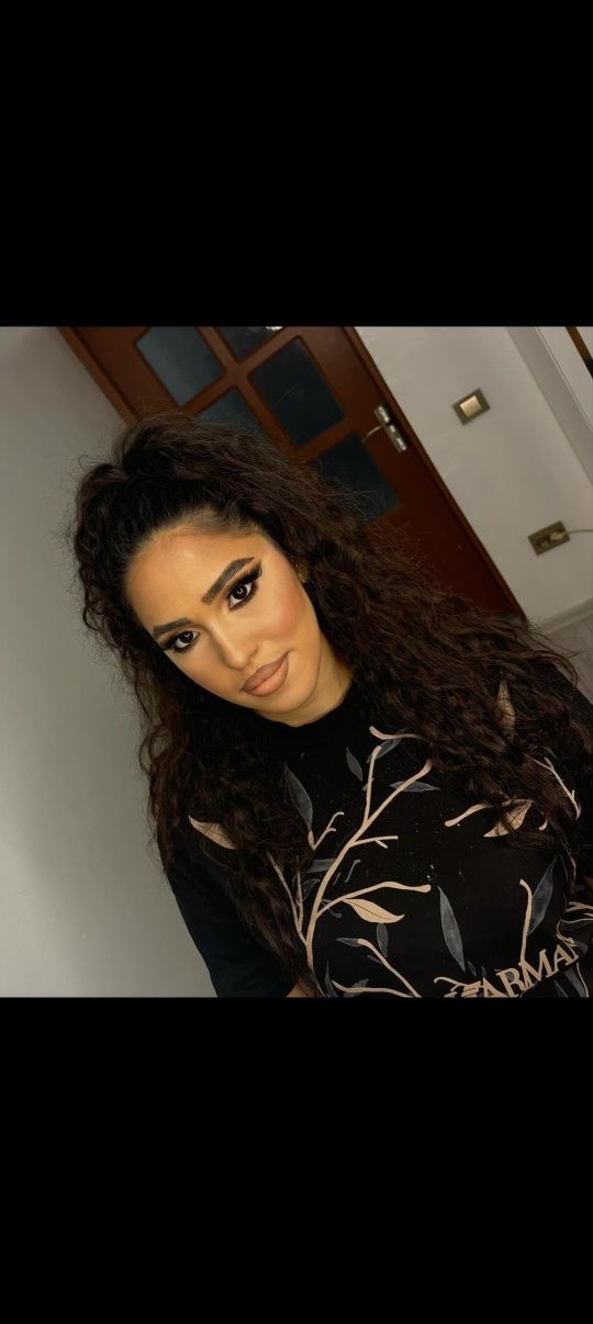 Make-up profesional 150 ron