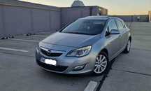 Vând Opel Astra j 1, 7 diesel 2012