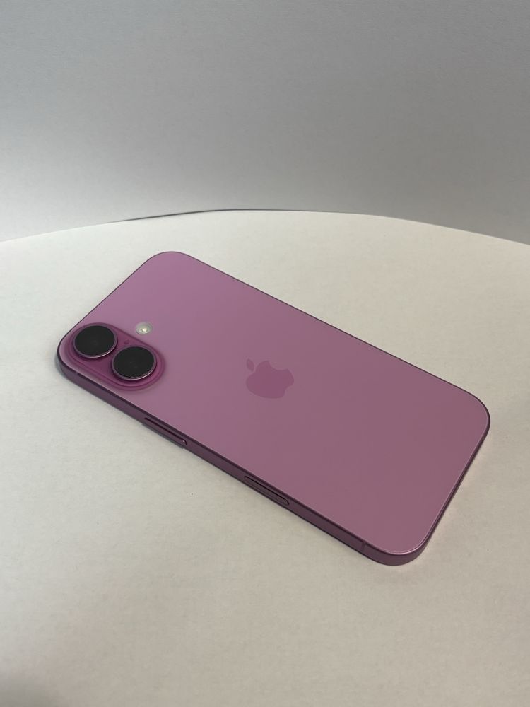 MDM vinde: Iphone 16, 128GB, Pink.