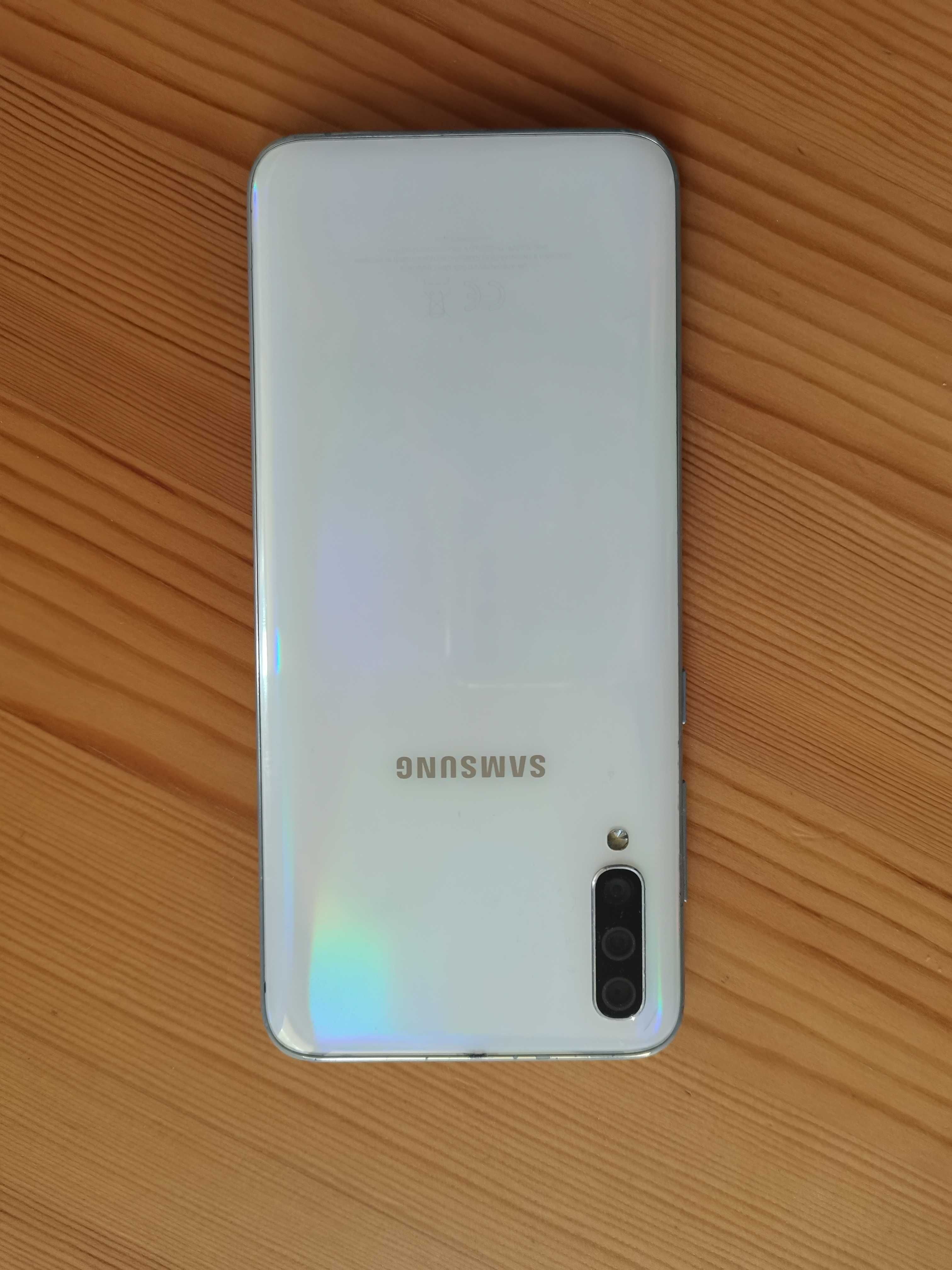 Samsung Galaxy A70-с 15 калъфа