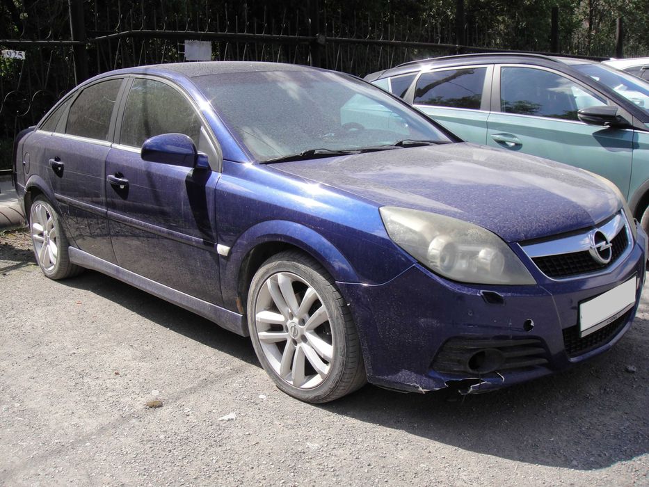 Автомобиль Opel Vectra