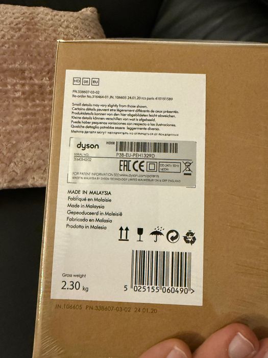 Uscator Par Dyson Supersonic HD08 nou si desigilat