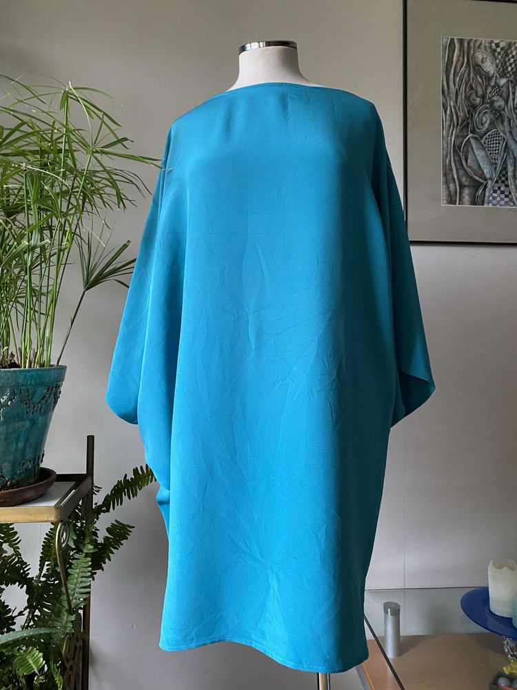 Синьозелена рокля от коприна, Gianluca Capannоlo