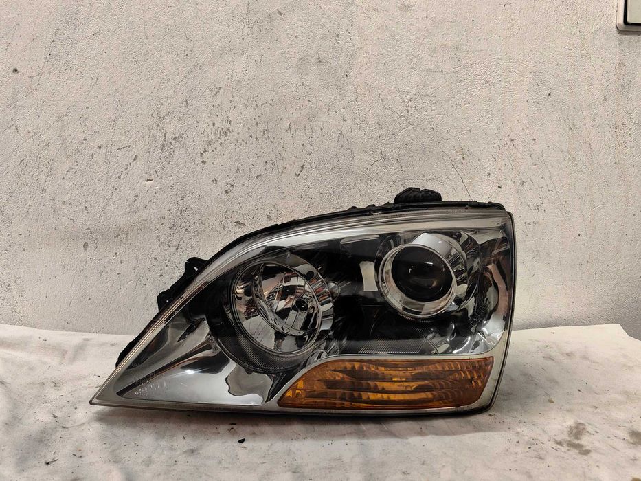 Оригинален фар Киа Соренто  Kia Sorento