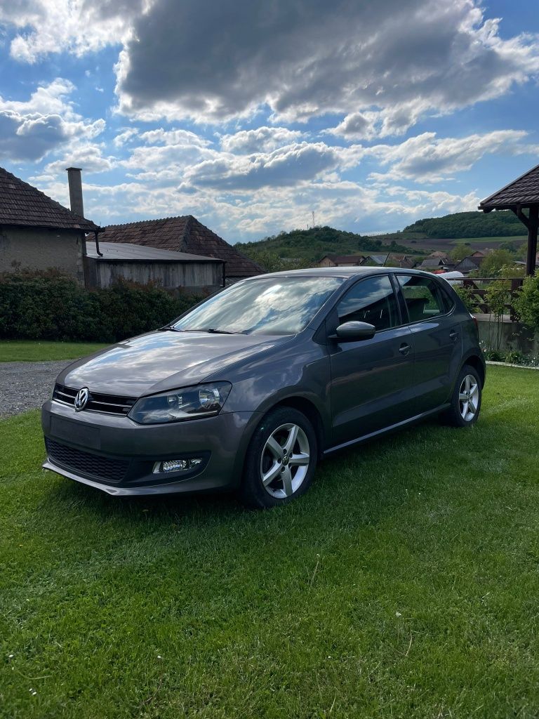 Vând Polo 1.6 TDI din 2014