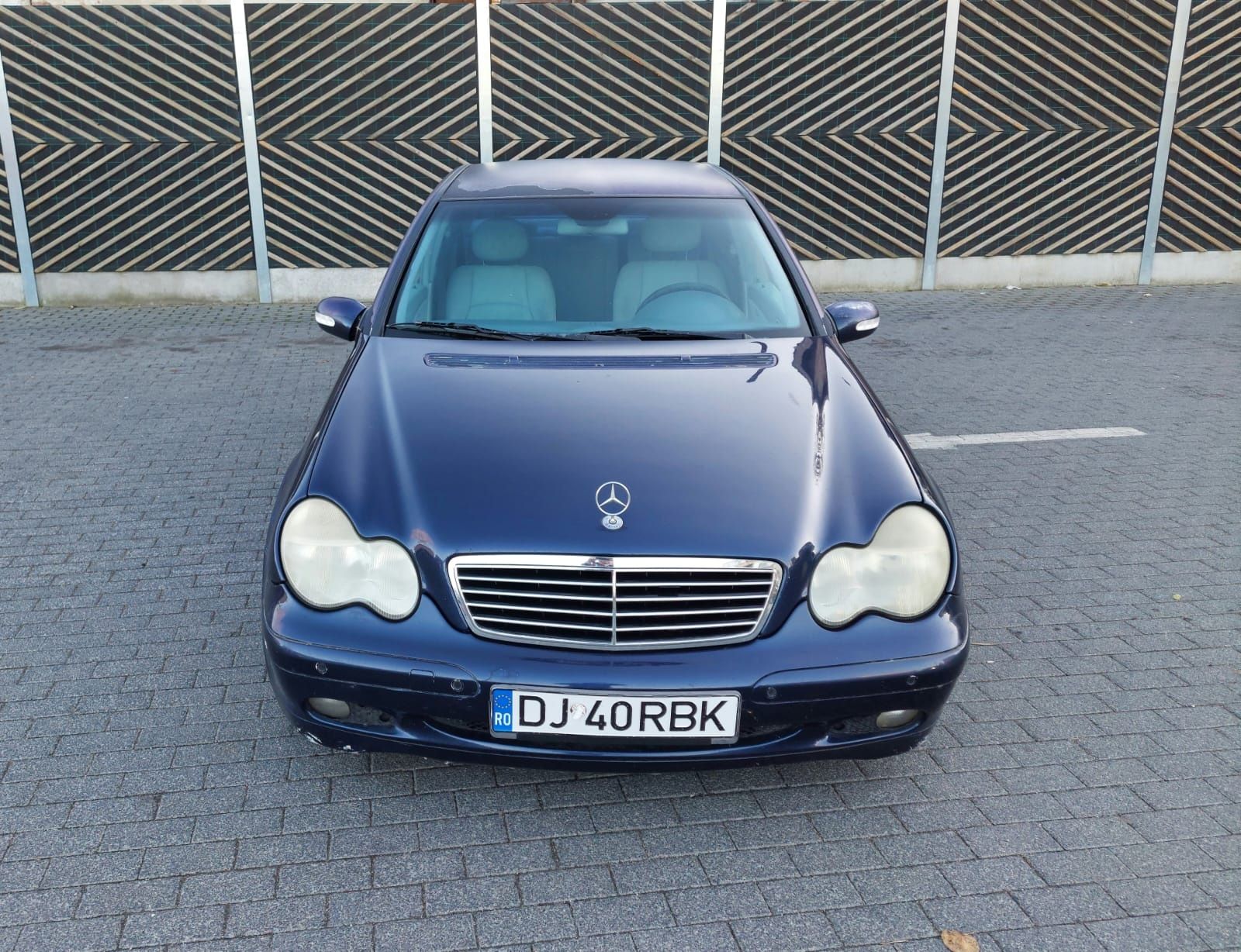 Mercedes C200, an 2002