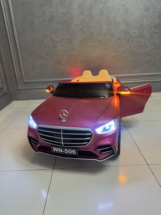 Игрушечная машина новая Mersedes 223 с пневмо подвеской