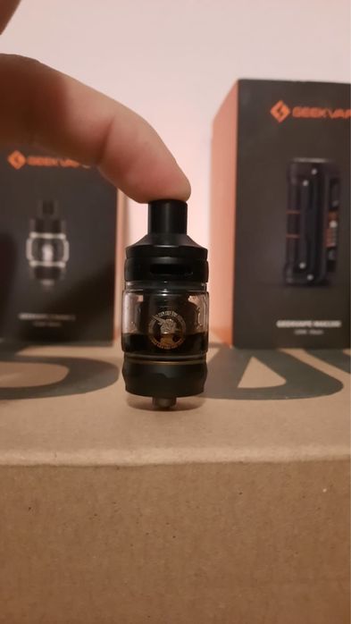 Tigara Electronica Geek Vape 100w