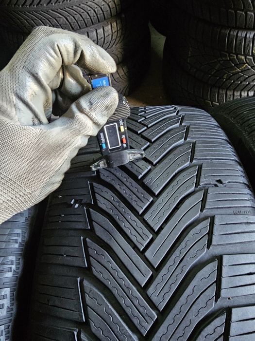 4 anvelope iarna 225 50 17 Michelin 2019