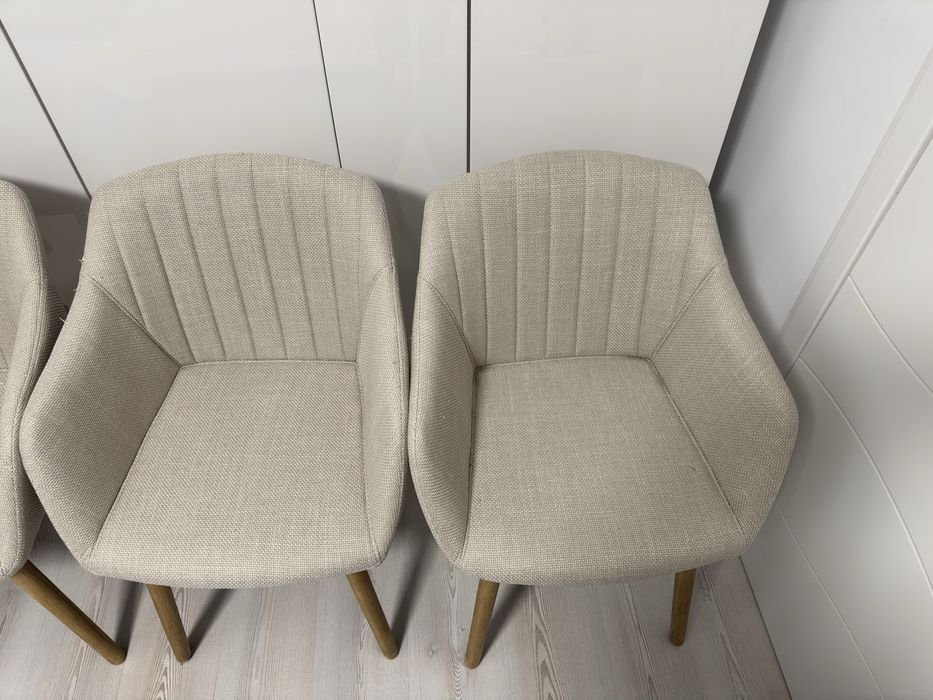 De vanzare masa Ikea + 4 scaune