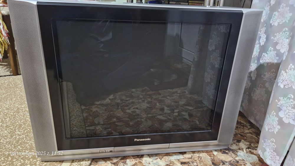 Продам телевизор