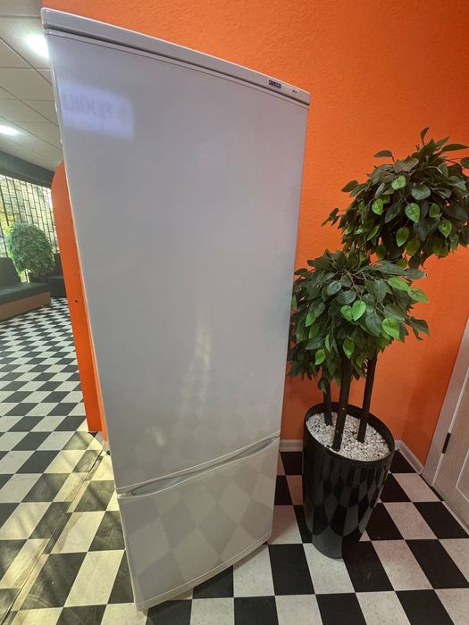 Продается холодильник