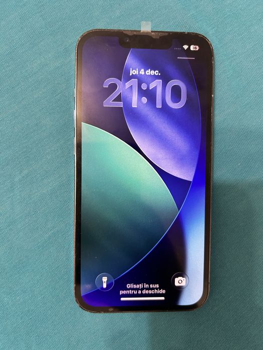 Vand Iphone 13 Pro cu Baterie 100%
