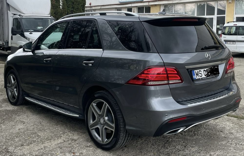 Vand GLE 350 4matic .82000 km !!
