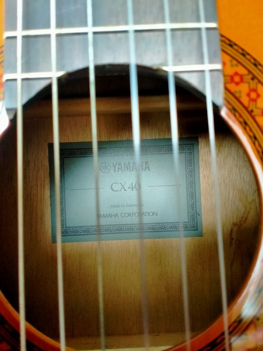 Гитара Yamaha CX40
