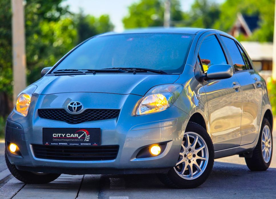 Toyota Yaris Facelift 2010 benzina Stare Impecabila!