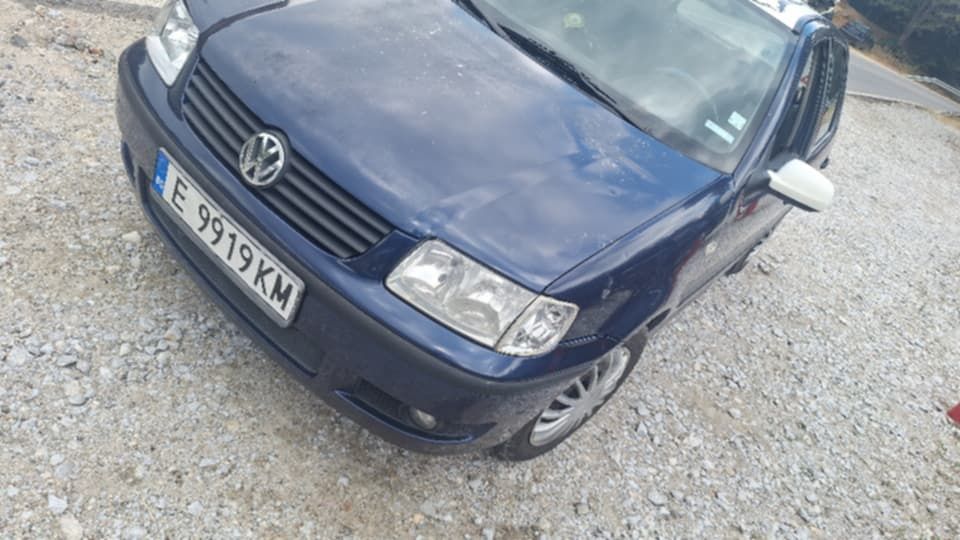 Продавам Volkswagen Polo
