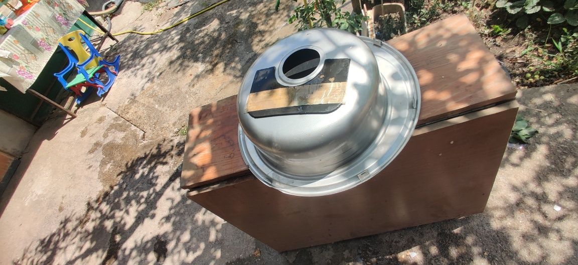 Chiuvetă inox anticalcar Ø50 cm + clipsuri fixare – Nouă, preț fix 60