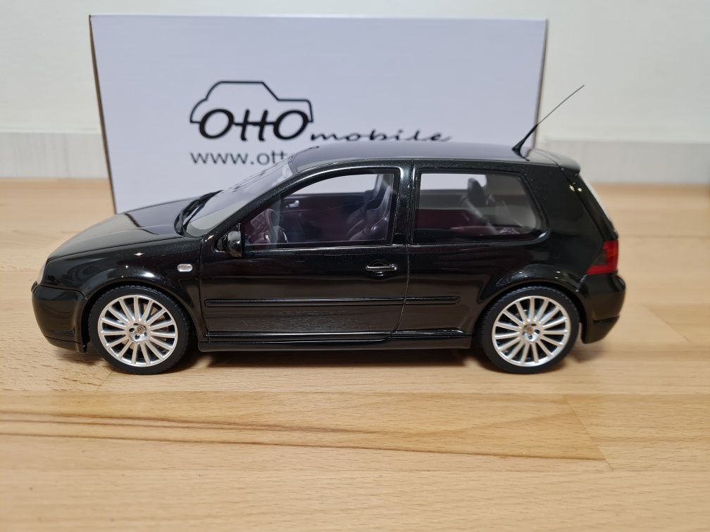 Macheta VW Golf 4 R32 ,1/18,Otto-Models/Ottomobile