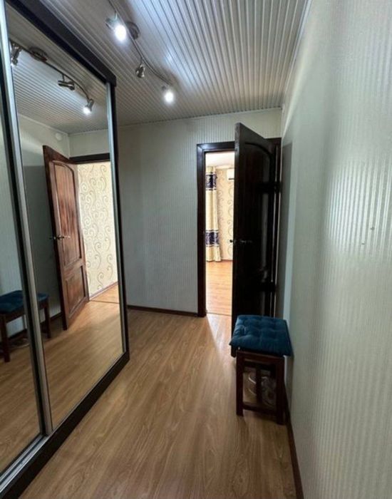 Аренда  квартиры максим горький бий буз базар Салам чайхана художник