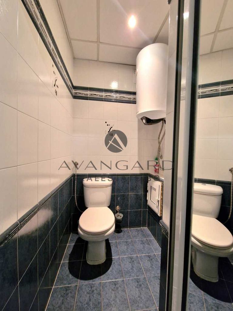Продава се Тристаен апартамент в Пловдив, Тракия - 118 кв.м за 1864 €/кв.м - Снимка #14