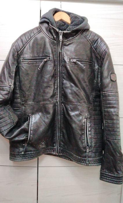 Articol nou,cu etichetă!Geacă bărbați, Xl,75 lei